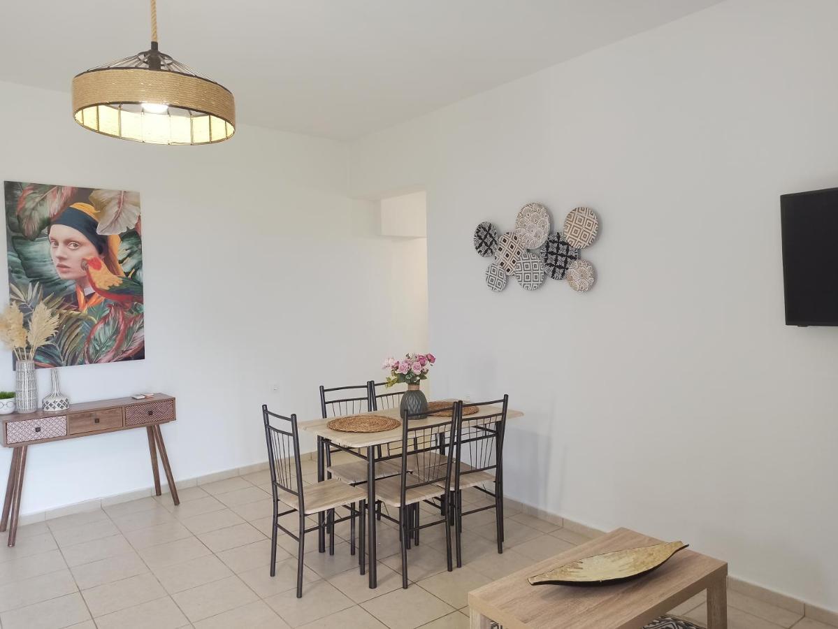 Sea Melody Apartments Stavromenos エクステリア 写真