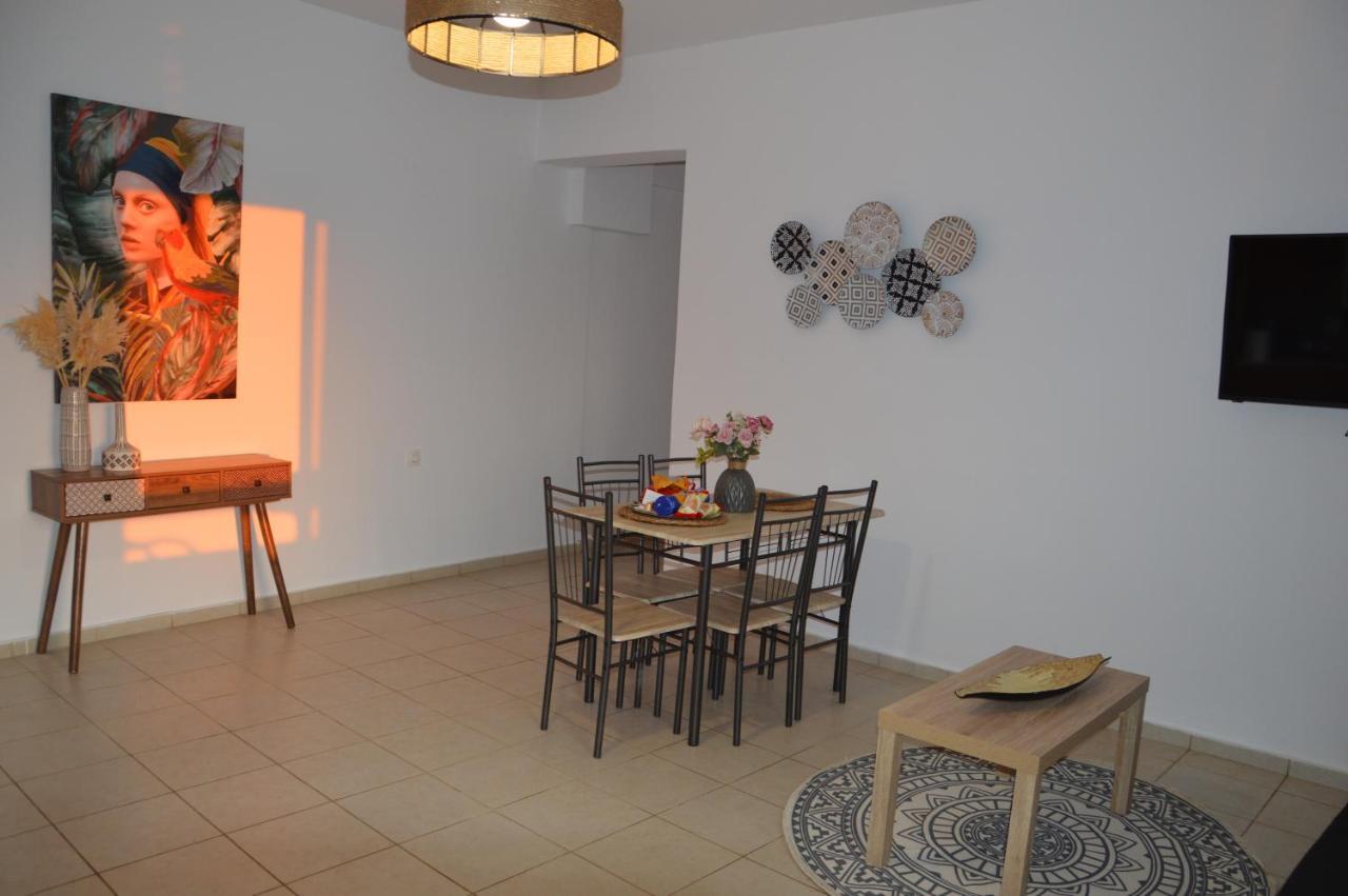 Sea Melody Apartments Stavromenos エクステリア 写真