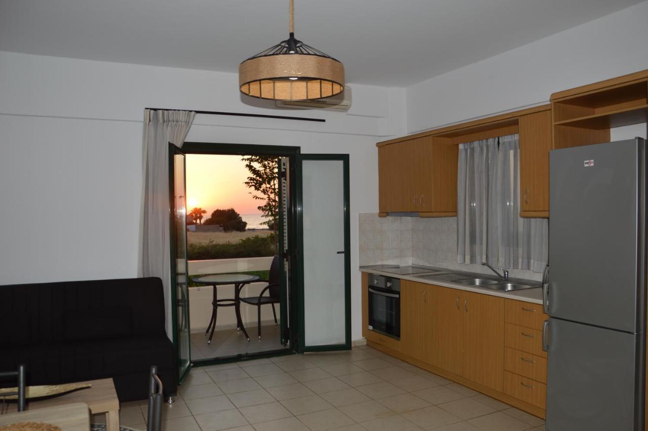 Sea Melody Apartments Stavromenos エクステリア 写真
